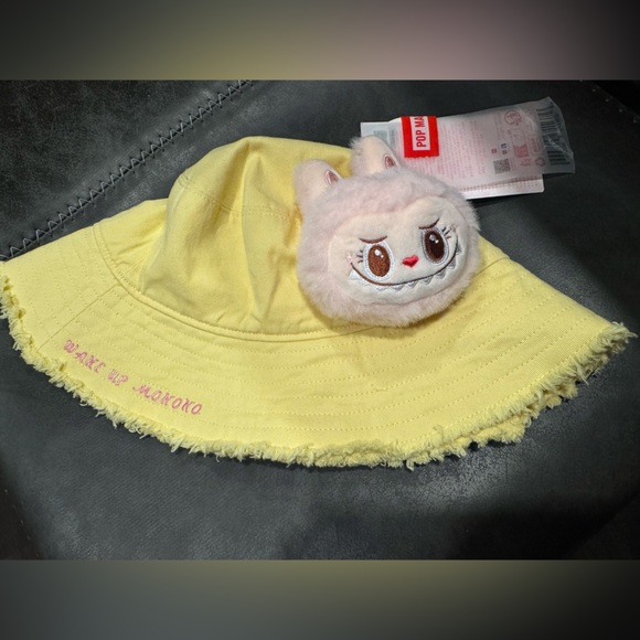 Labubu Wake Up Mokoko Yellow Bucket Hat - Pop Mart Pop Land China Exclusive NWT